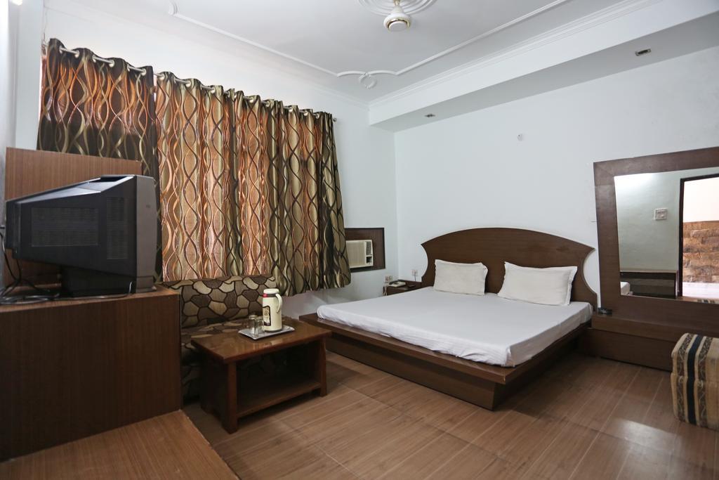 Hotel Katra Residency Exterior foto
