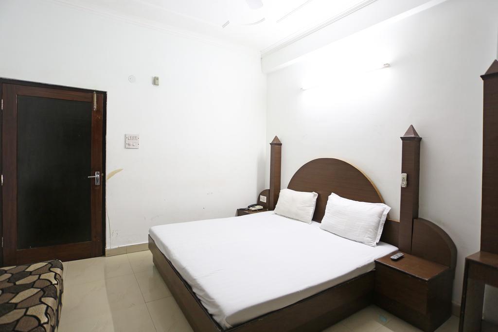 Hotel Katra Residency Exterior foto