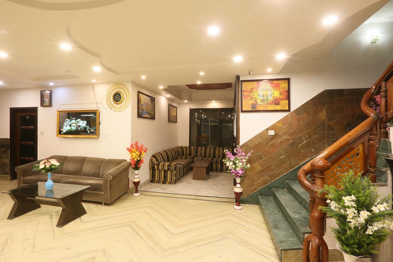 Hotel Katra Residency Exterior foto